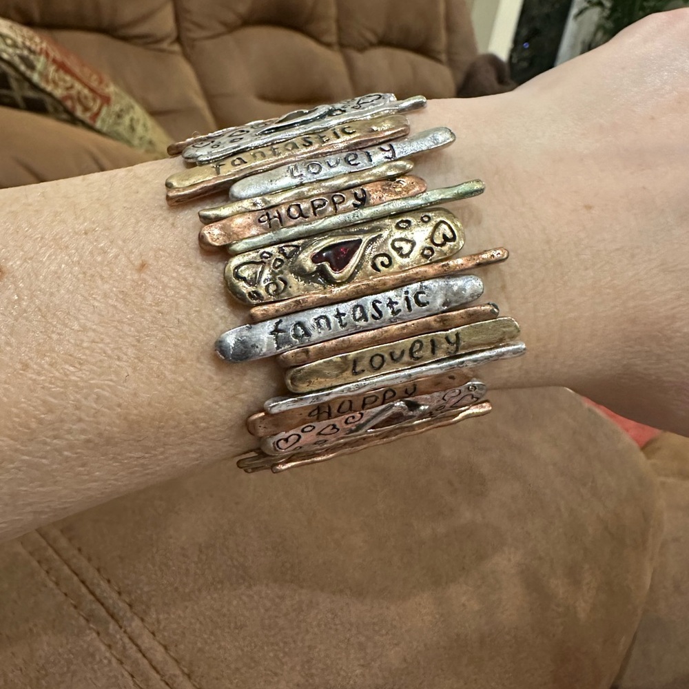 NWOT Lovely Gold, Silver and Copper Tone Inspirational Bracelet